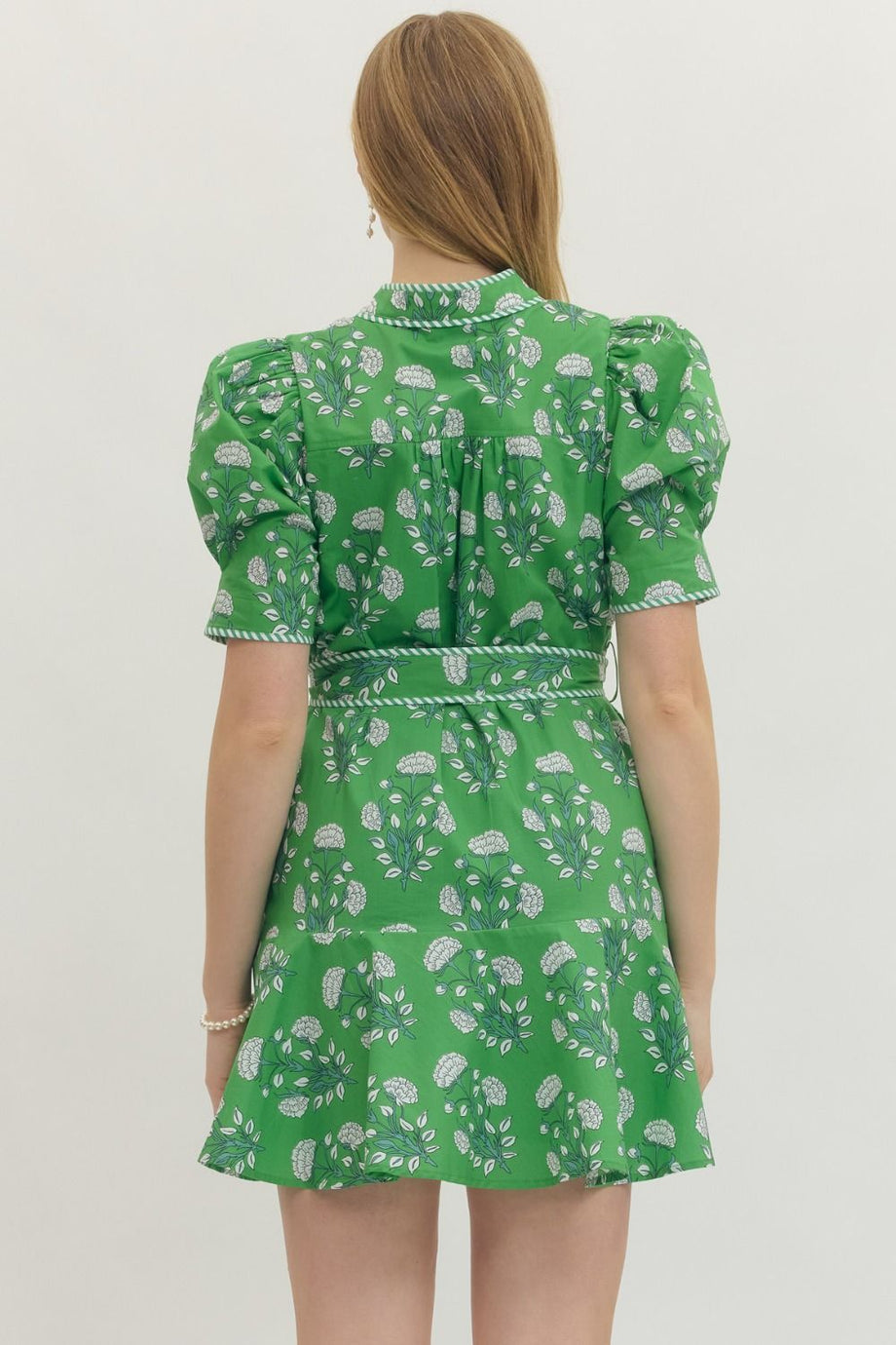 short green dress with sleeves Jacquard Puff-sleeve Fit-and-Flare Mini Medium The figure Short Green Short Sleeves Satin